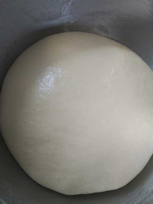 Bola de masa de brioche